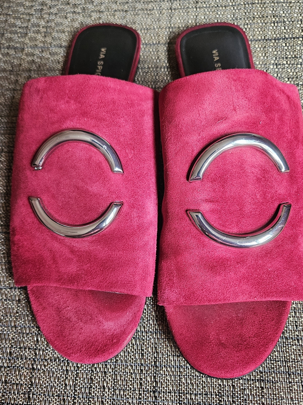 VIA SPIGA Burgundy Suede Slide Sandals 9.5 Silver Embelishment